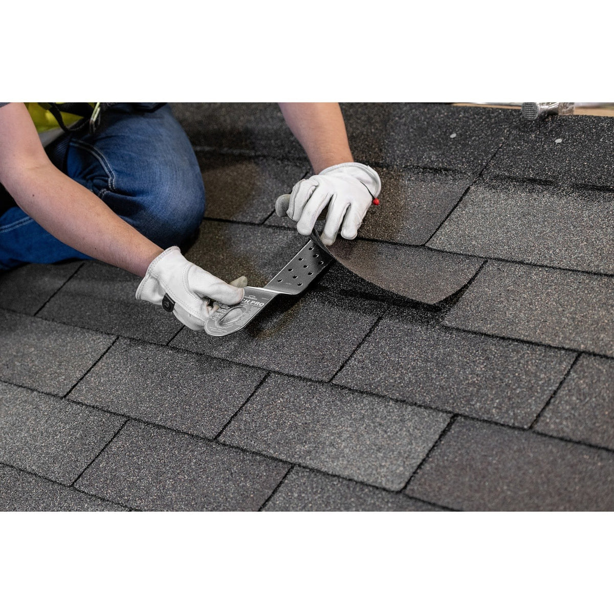 Guardian 10545 Pitch Pro Slotted Roof Anchor for Asphalt Shingle Roofs Gray (25 Pack) - 4
